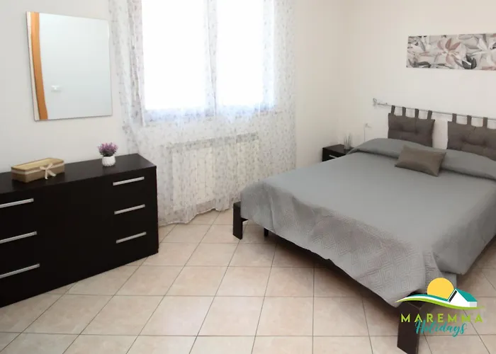 Maremma Holidays: Scogliera דירה